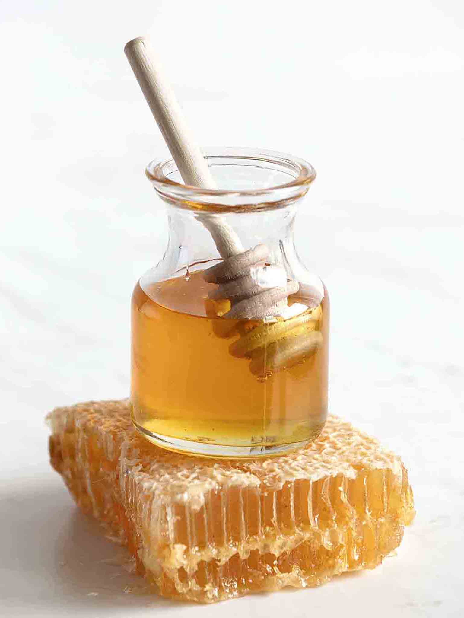 Comb Honey - Honey in the Comb  Product of Canada - Planet Bee Honey Farm